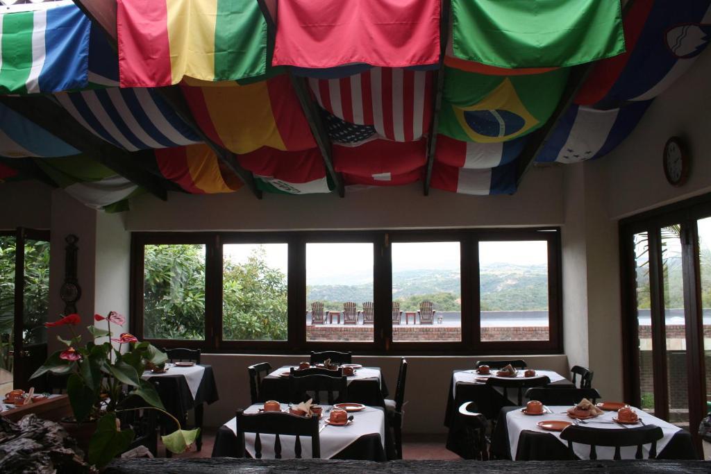 Columbus Guest House Mbombela Exterior photo
